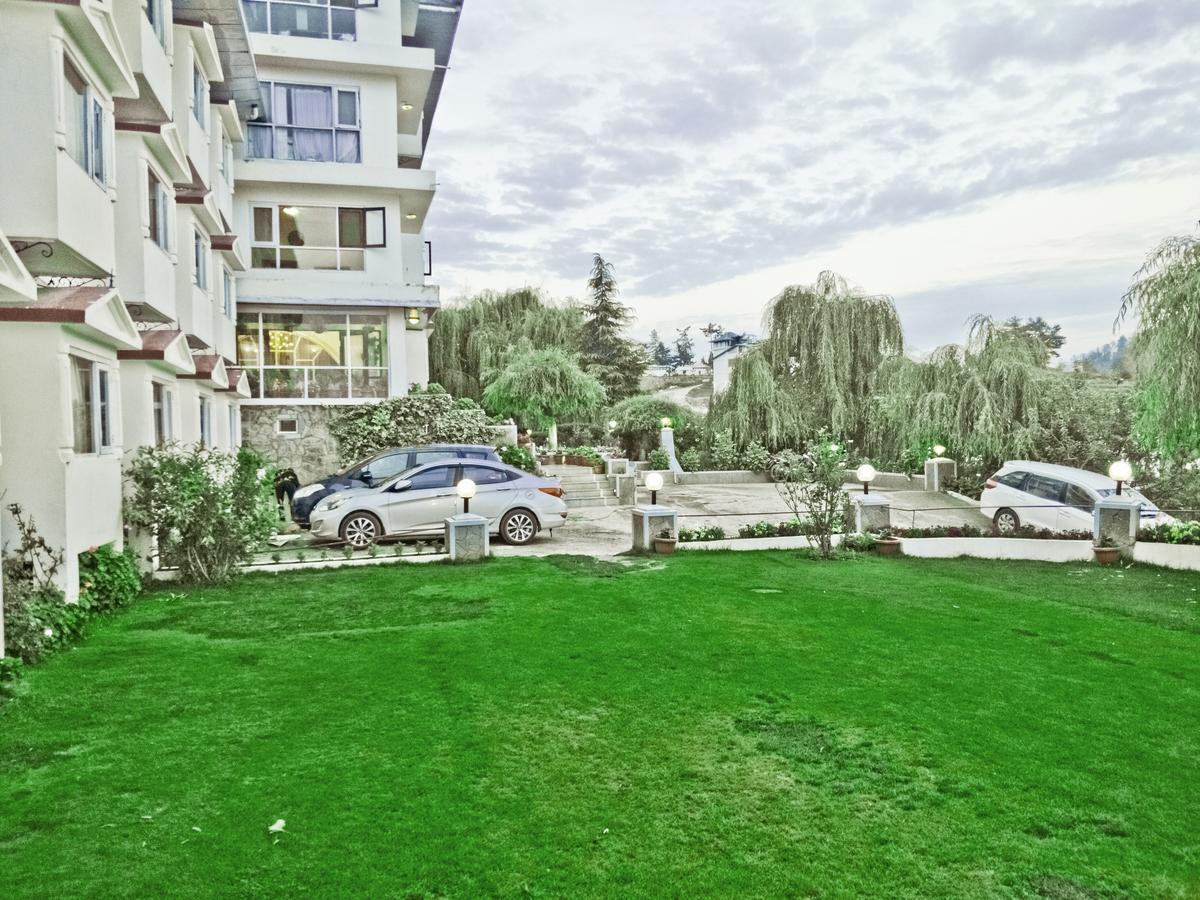 Royal Jardin Whistling Pines Resort Shimla Esterno foto