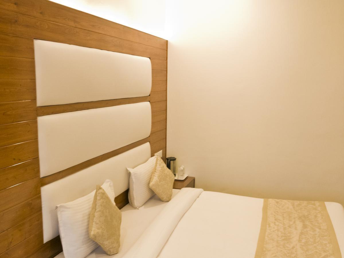 Royal Jardin Whistling Pines Resort Shimla Esterno foto