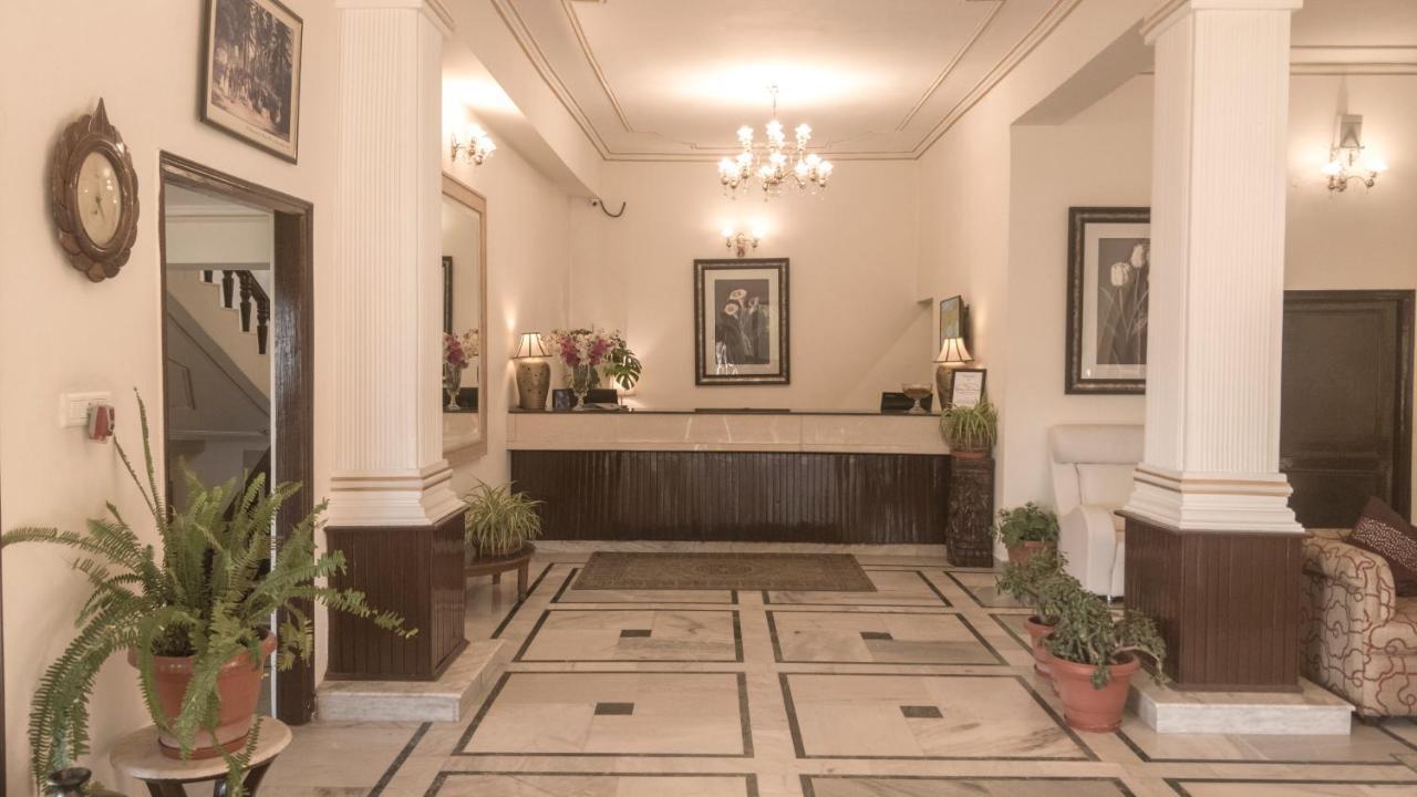 Royal Jardin Whistling Pines Resort Shimla Esterno foto